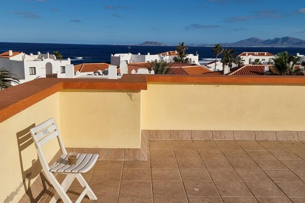 Gilda: Beautiful Spacious Apartment. Seaview From Rooftop Terrace Corralejo Eksteriør bilde