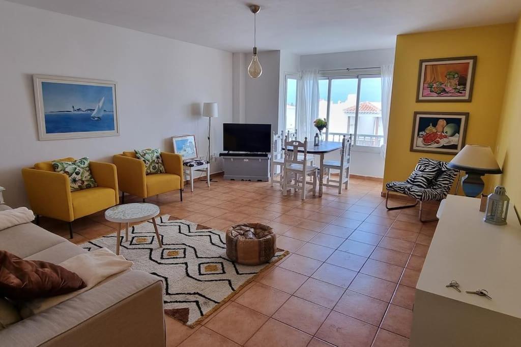 Gilda: Beautiful Spacious Apartment. Seaview From Rooftop Terrace Corralejo Eksteriør bilde