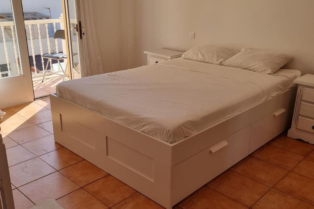 Gilda: Beautiful Spacious Apartment. Seaview From Rooftop Terrace Corralejo Eksteriør bilde
