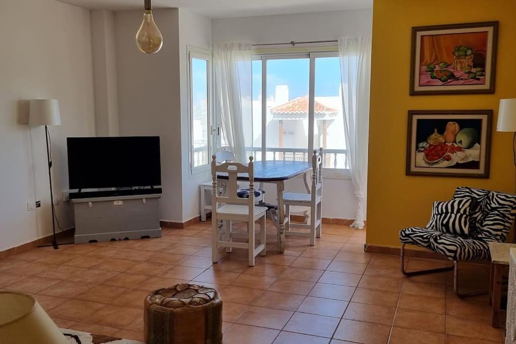 Gilda: Beautiful Spacious Apartment. Seaview From Rooftop Terrace Corralejo Eksteriør bilde