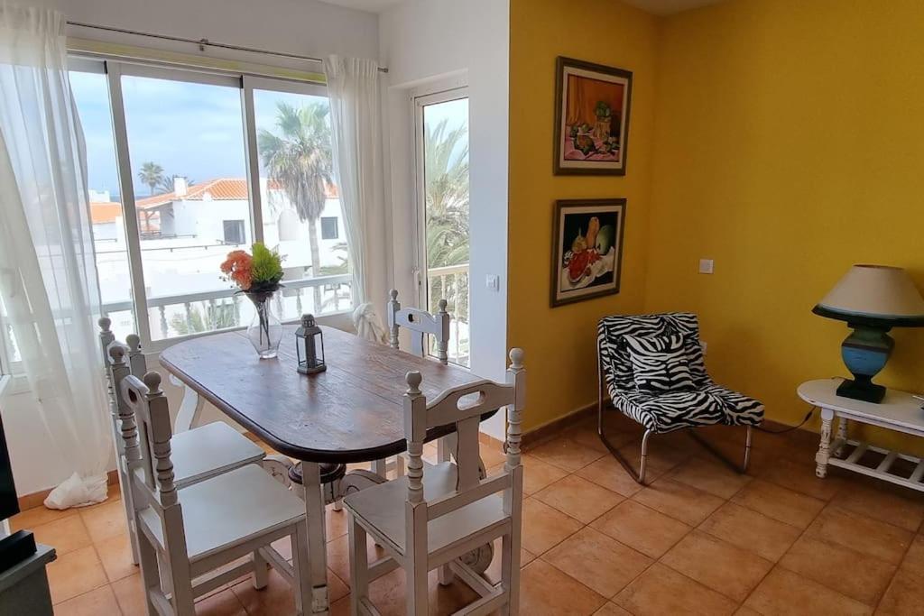 Gilda: Beautiful Spacious Apartment. Seaview From Rooftop Terrace Corralejo Eksteriør bilde