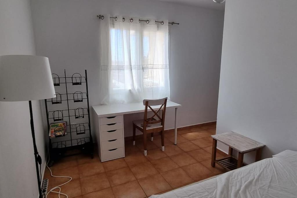 Gilda: Beautiful Spacious Apartment. Seaview From Rooftop Terrace Corralejo Eksteriør bilde